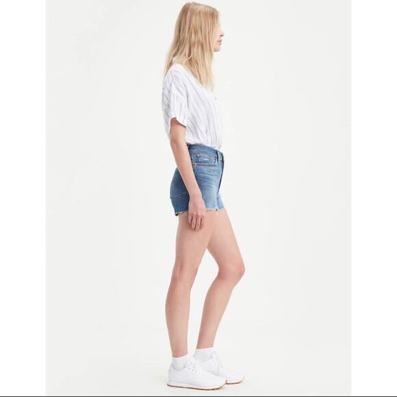 Levi’s Shorts NWT High Rise Distressed Cut-Off Jean Raw Hem Denim Stretch 4/27 - Picture 5 of 6